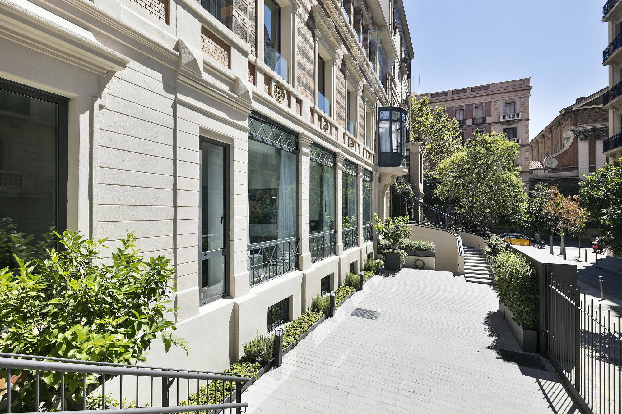Murmuri Residence Mercader Барселона Екстериор снимка